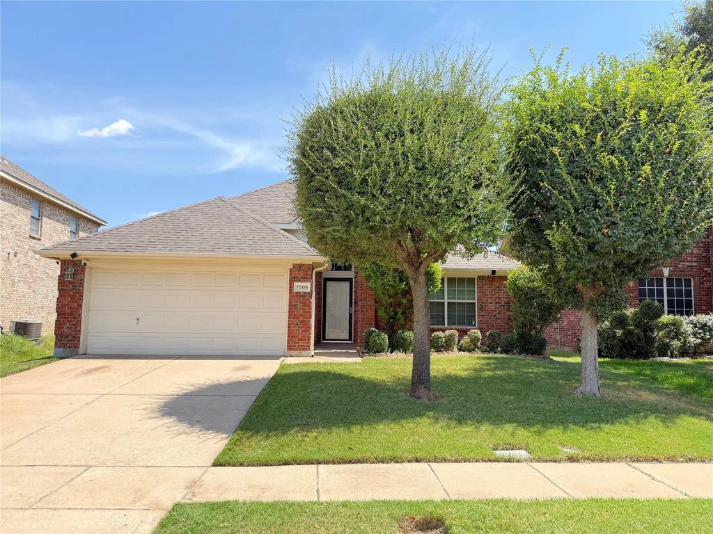 7806 Quiet Waters Drive, Arlington