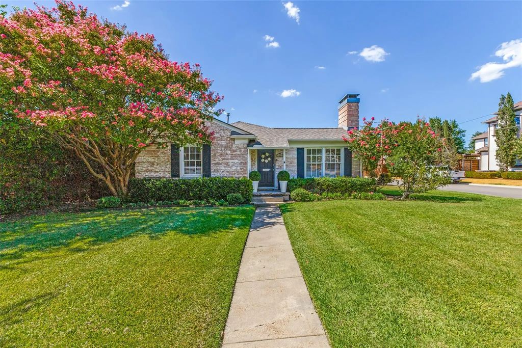 3627 S Versailles Avenue, Dallas