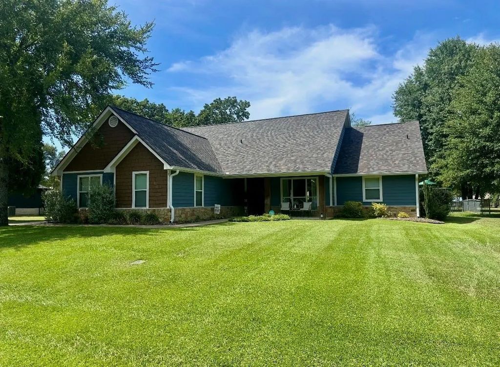3 Jupiter Road, Star Harbor