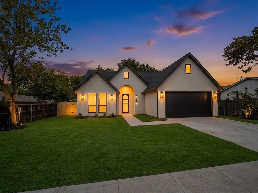 338 Texana Street, Van Alstyne