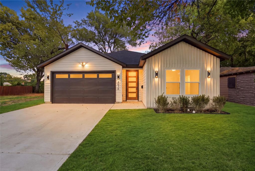 2638 Southland Street, Dallas