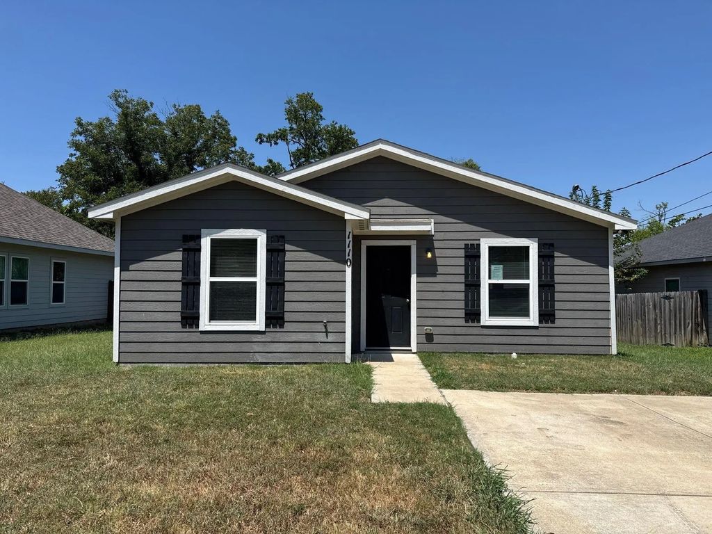 1110 Jones Street, Greenville