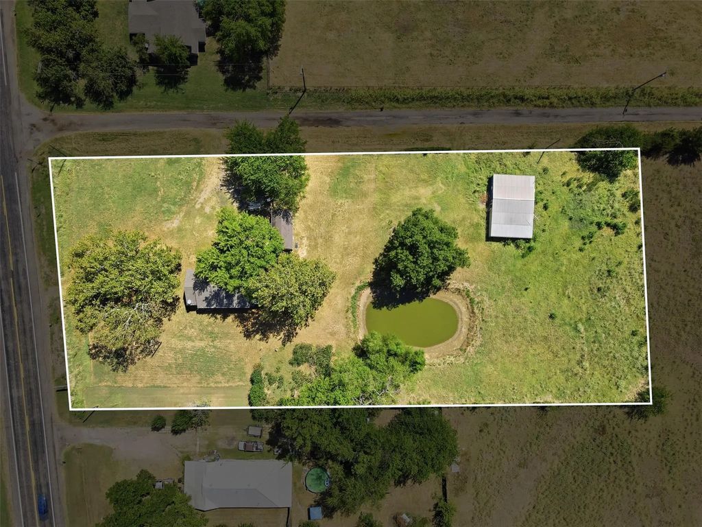 13810 E Sh 67, Saltillo