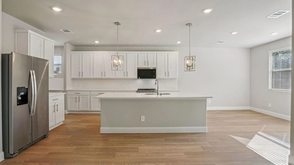 1306 Winters Way, Princeton