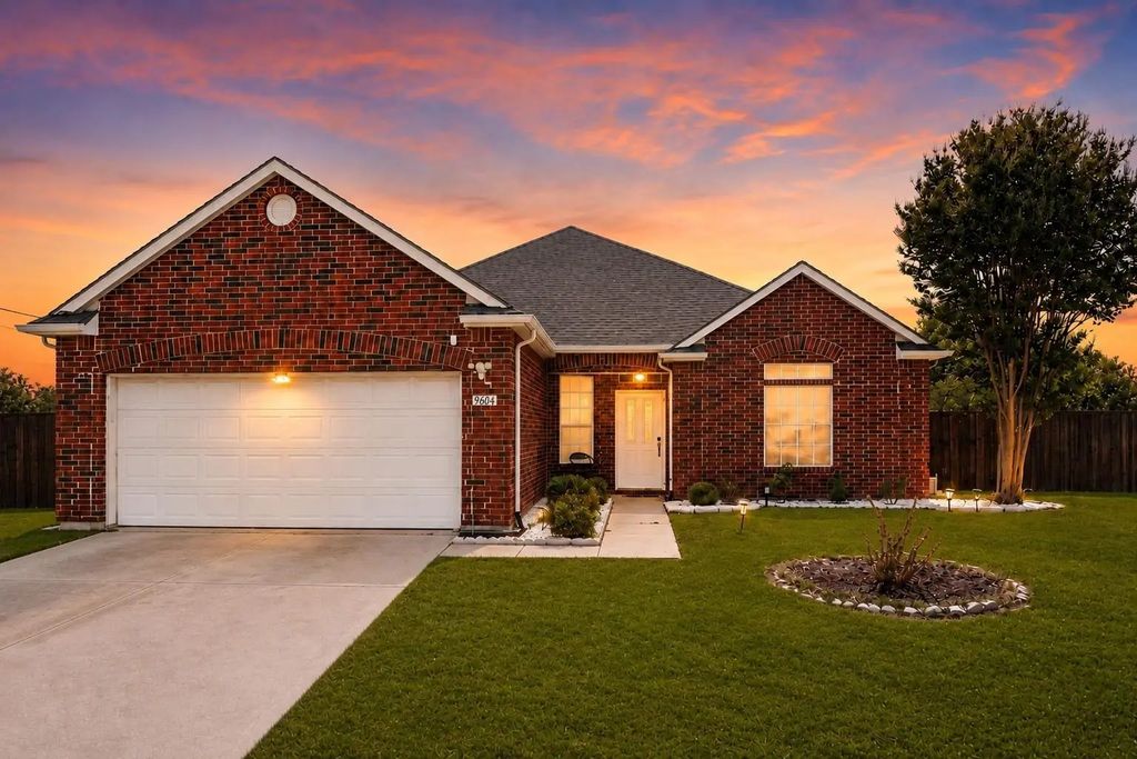 9604 Bull Creek Drive, Plano
