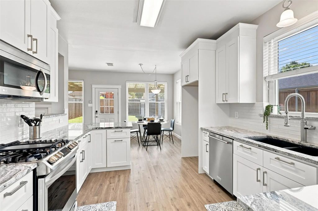 903 Aylesbury Drive, Allen