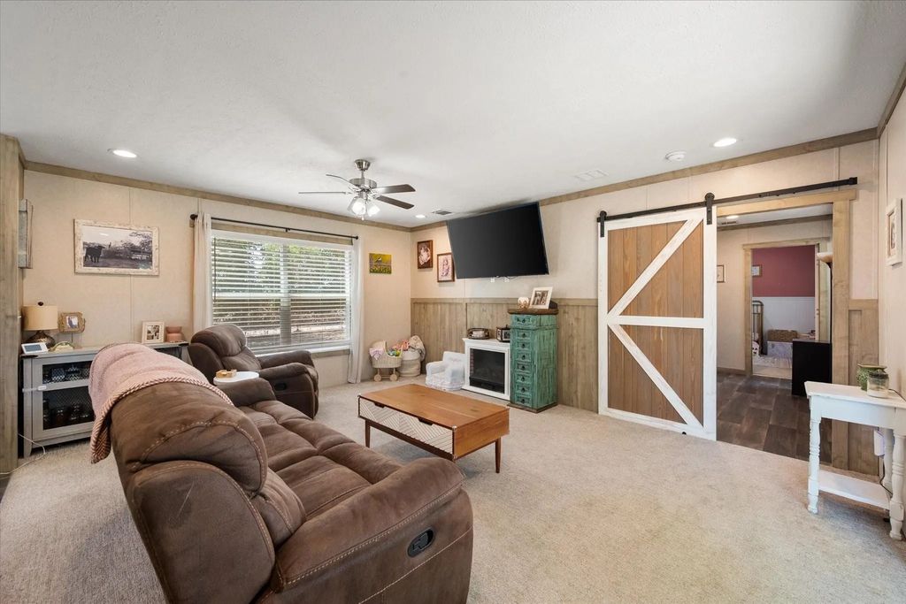 184 Fcr 941, Teague