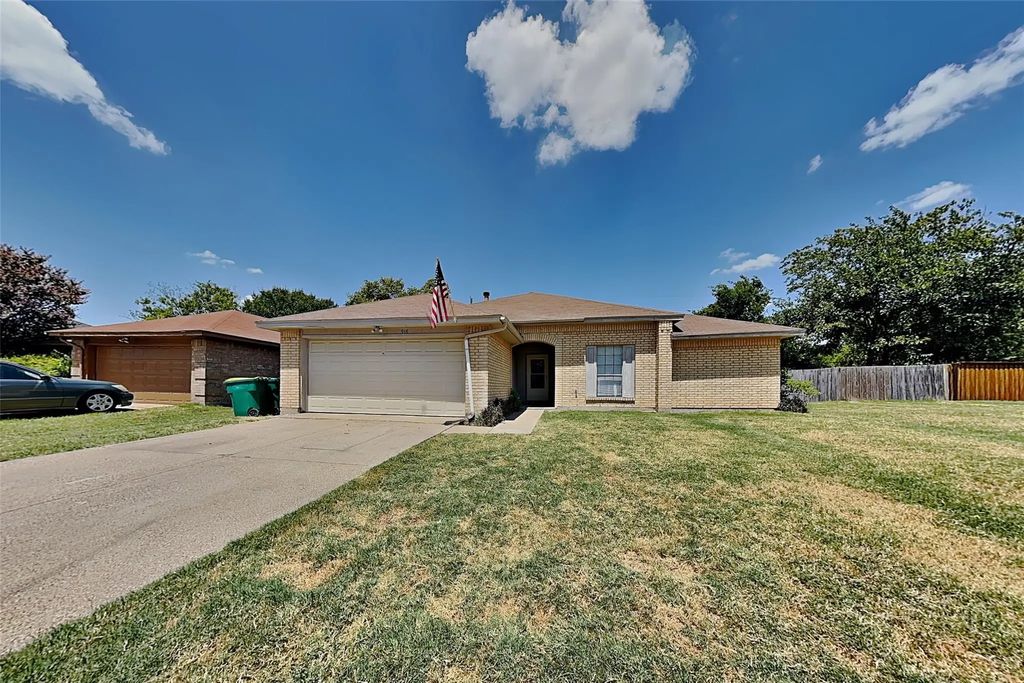 918 Elliott Drive, Cedar Hill