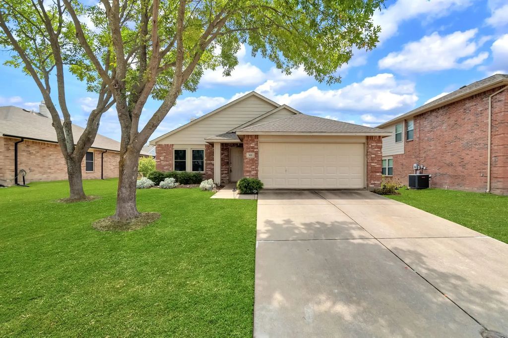 921 Ann Drive, Wylie