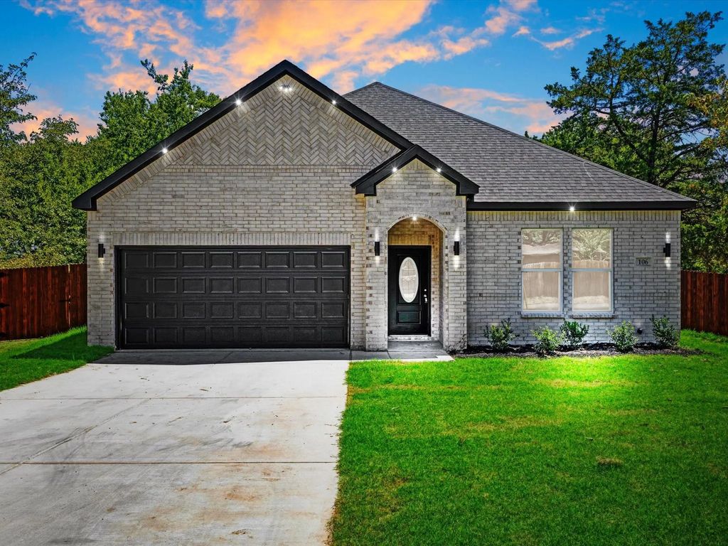 106 Bowers Street, Seagoville