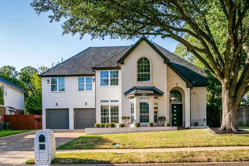 3001 Redstone Drive, Arlington