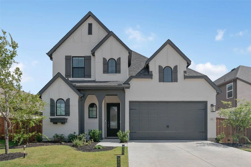 2448 Halter Drive, Aubrey