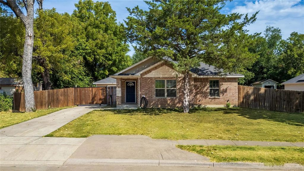 2433 56th Street, Dallas