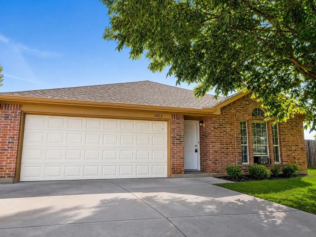 3002 Mesa Ridge Trail, Grand Prairie