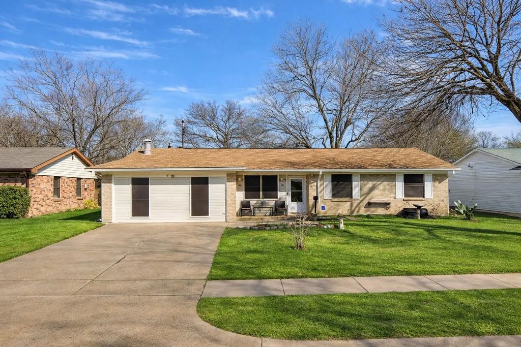 639 Yale Drive, Lancaster