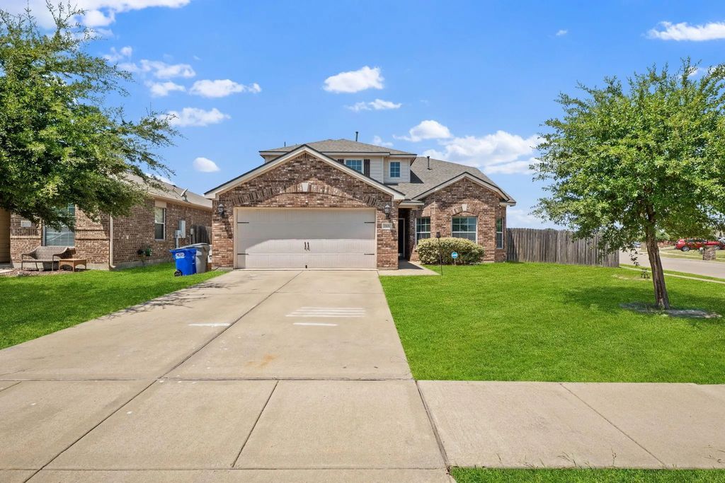 2101 Gardenia Drive, Forney