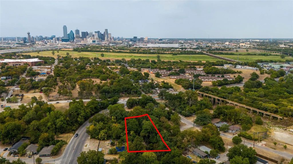1243 North Street, Dallas