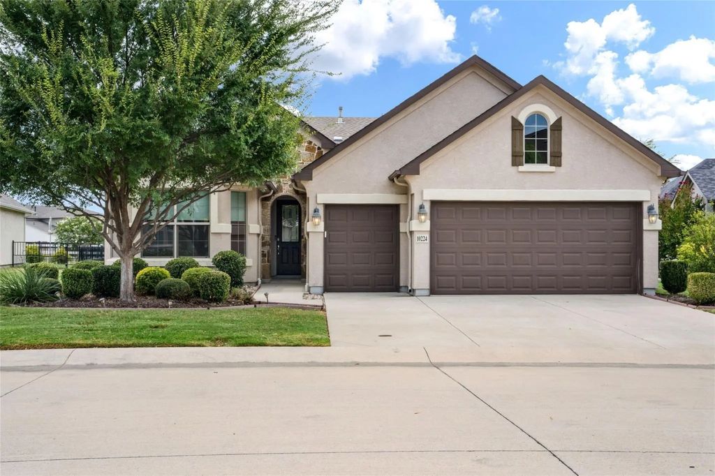 10224 Lindenwood Trail, Denton