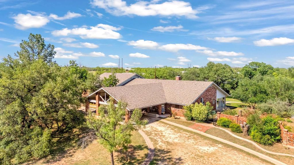 3165 Hayter Road, Abilene