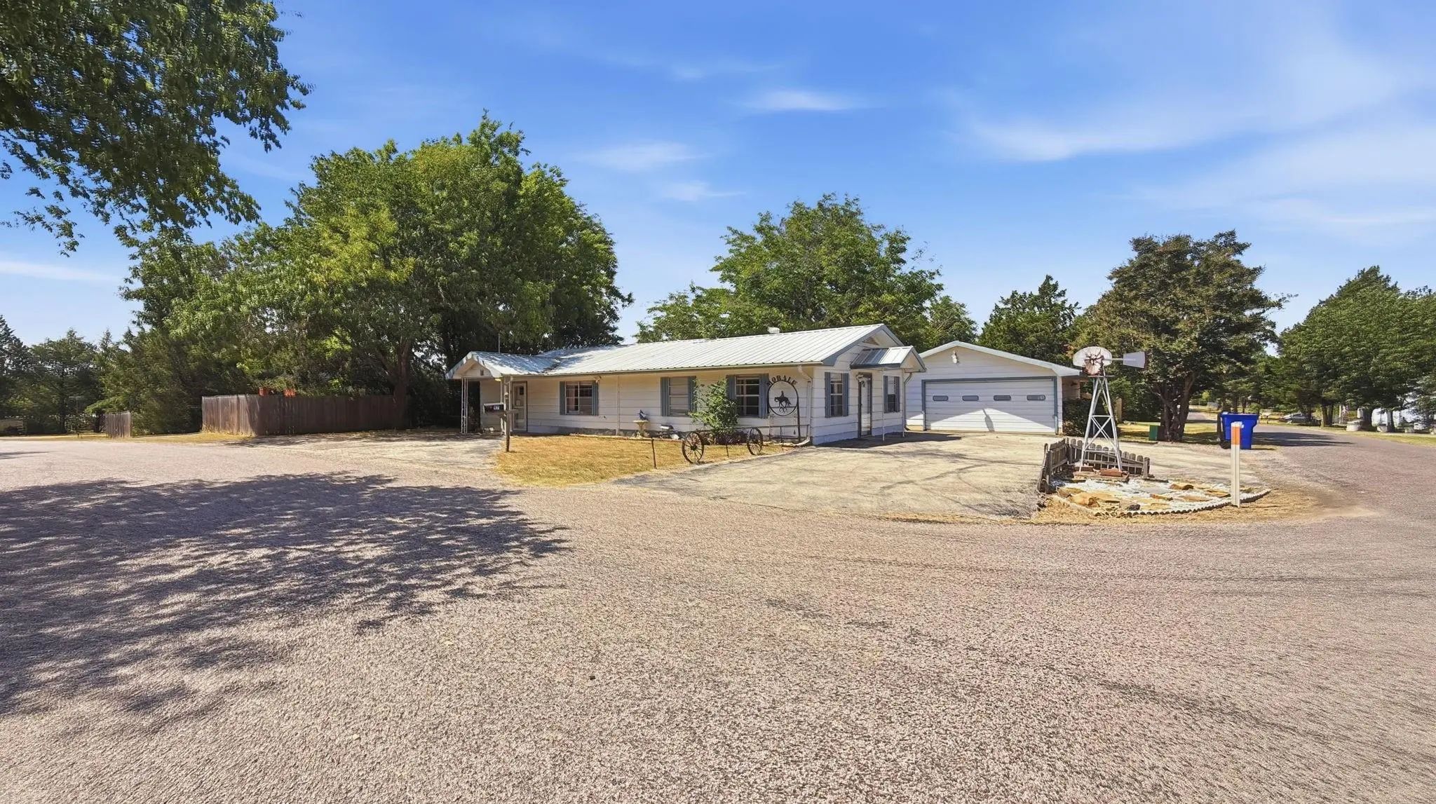 Photo of Listing #21369909