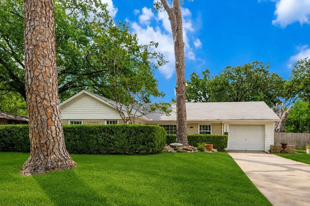 112 W Ireland Drive, Irving
