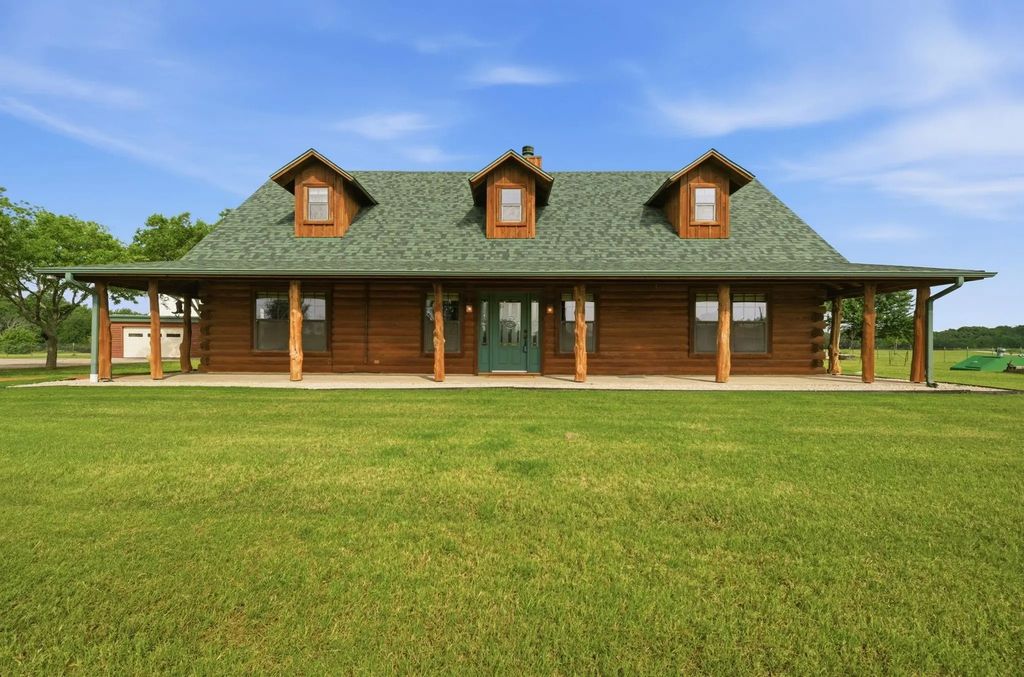 465 Emberson Ranch Road, Pilot Point