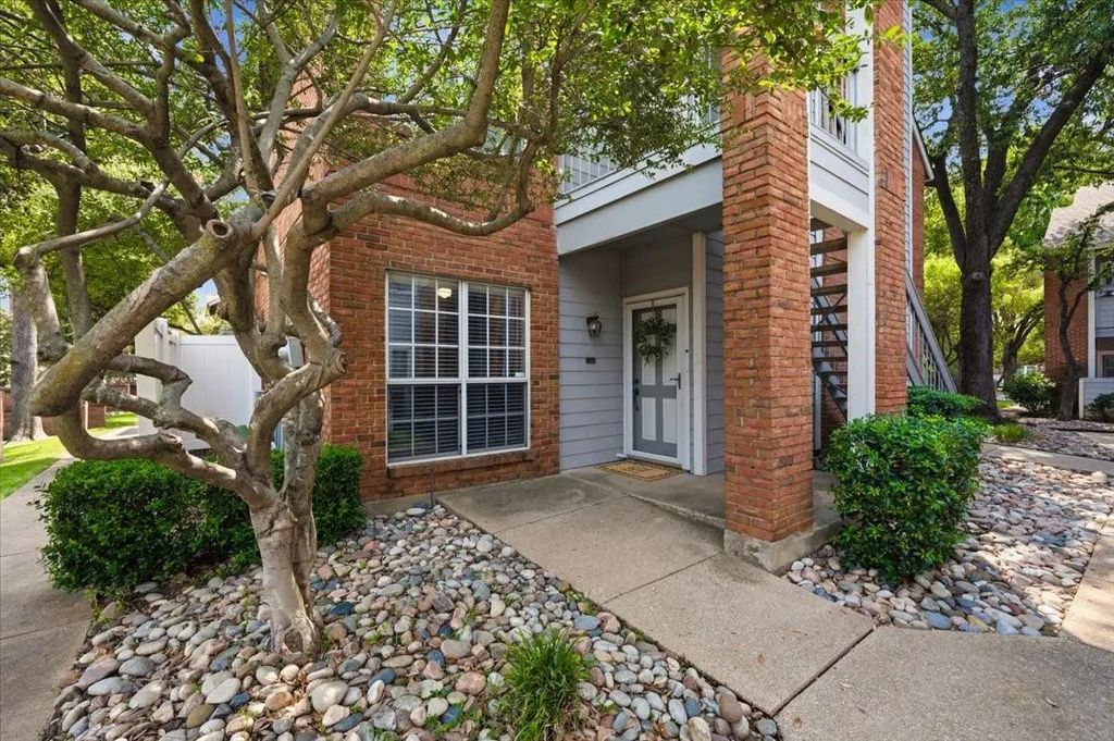 1300 Cantor Drive 130, Arlington
