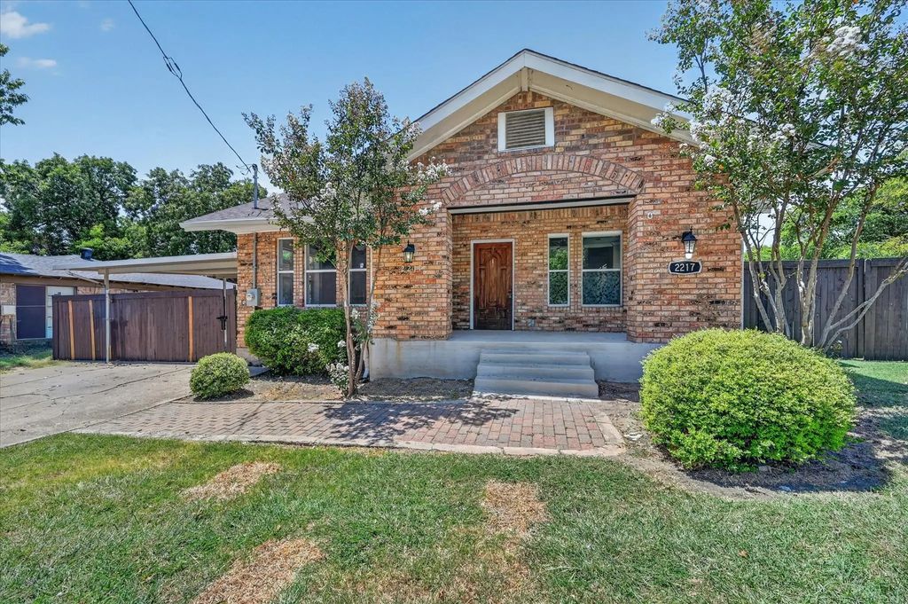 2217 Dalrock Road, Rowlett