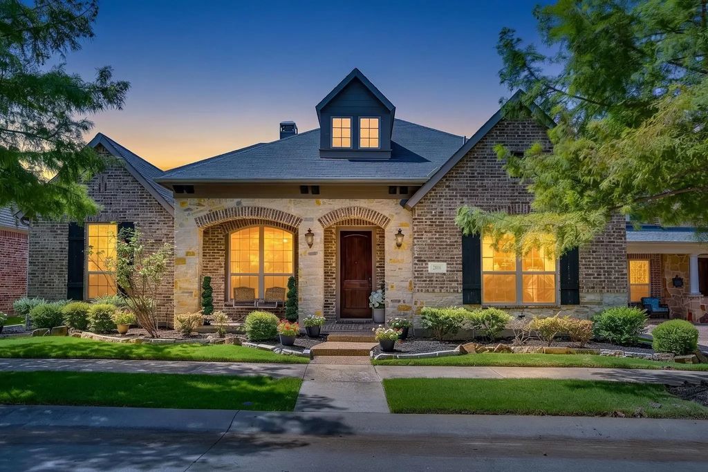 2016 Torin Street, Lewisville