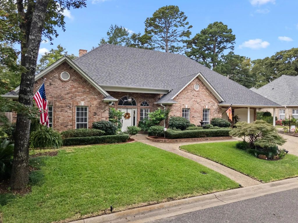 3621 Rock Creek Drive, Tyler
