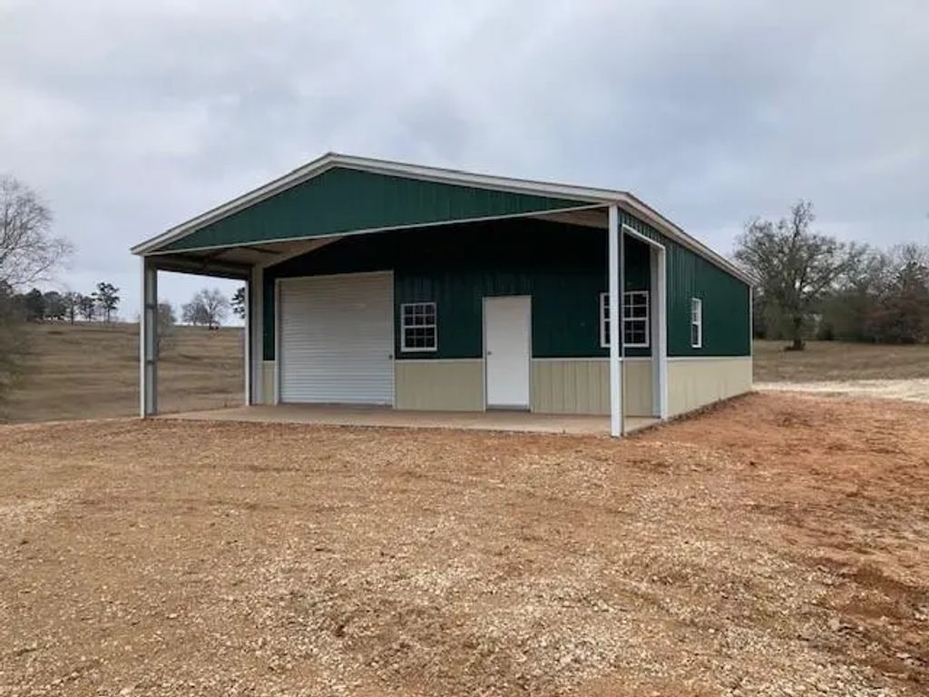 Private Road 3398 Road, Big Sandy