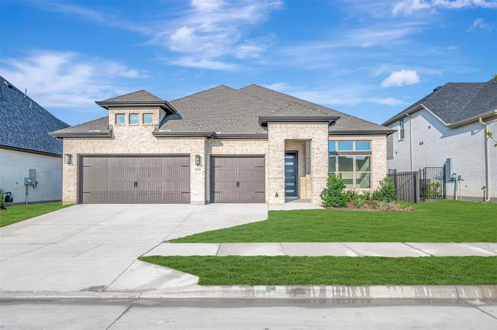 3339 Pink Petal Drive, Venus