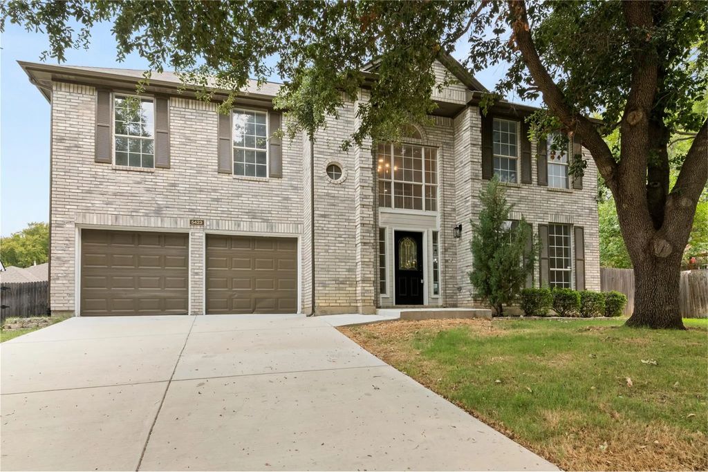 5423 Bryce Canyon Court, Fort Worth