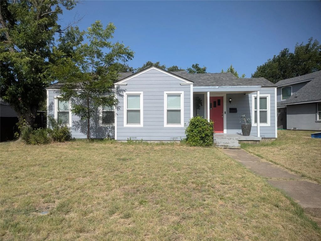 2017 Owens Street, Haltom City