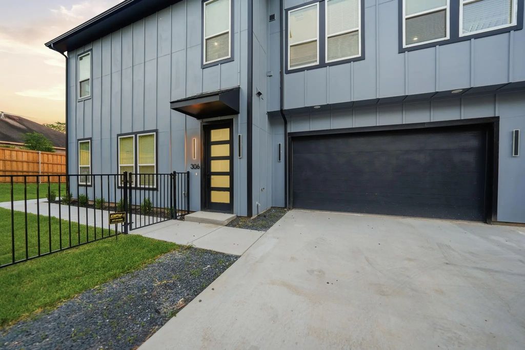 310 E 7th Street, Dallas