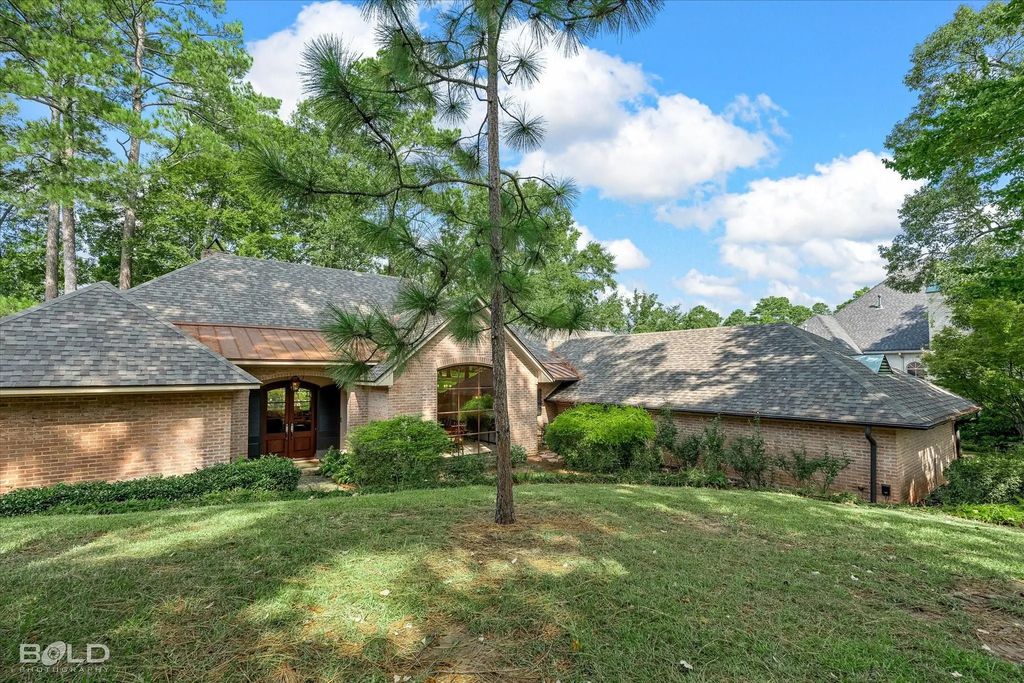 1034 N Pointe Circle, Shreveport