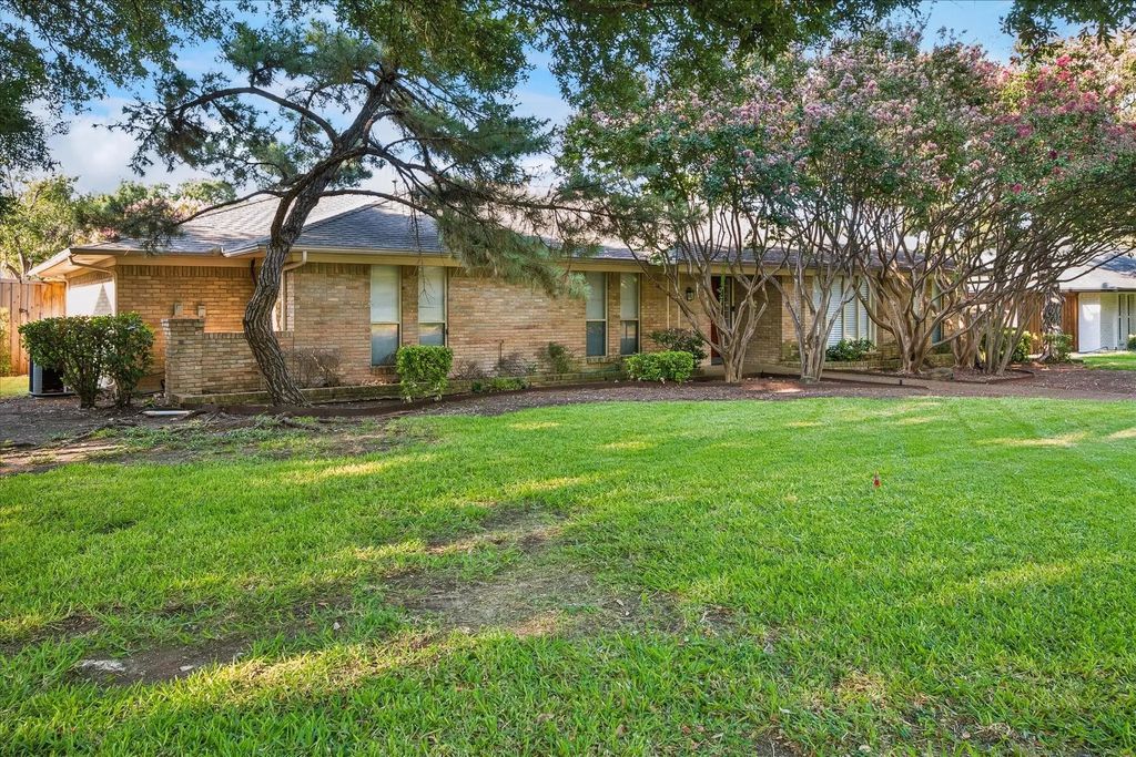 4108 Myerwood Lane, Dallas