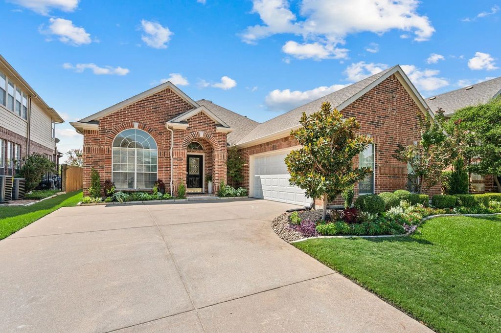 2404 Watercrest Drive, Keller