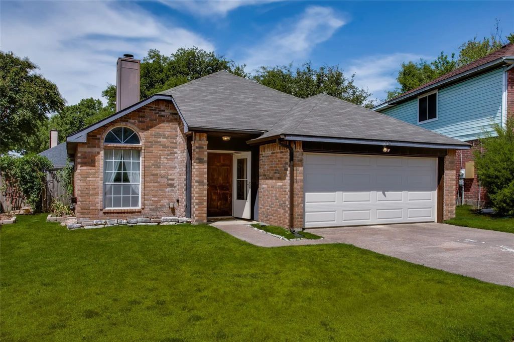 1114 Brewer Drive, Cedar Hill