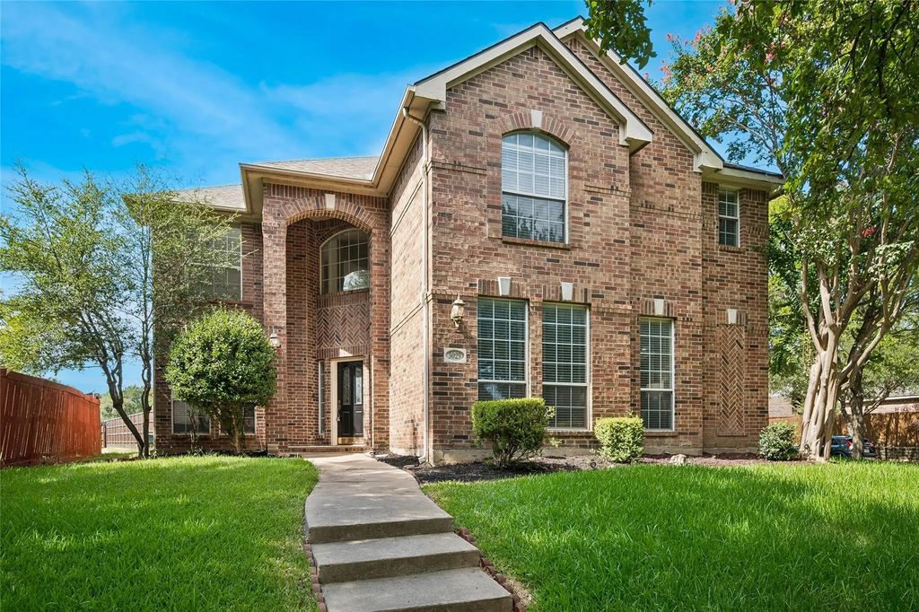 3029 Golden Gate Drive, Plano