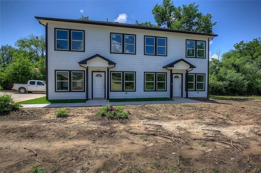312 Beckham Street, Sulphur Springs