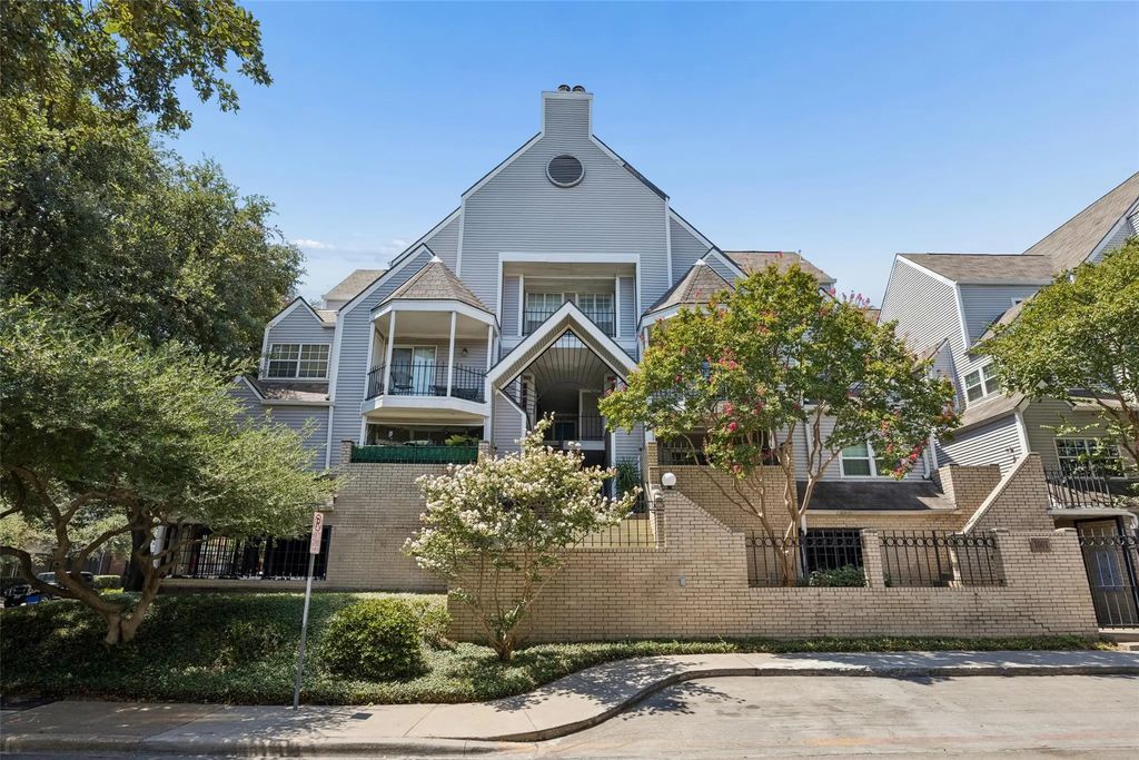 1001 Liberty Street 122, Dallas