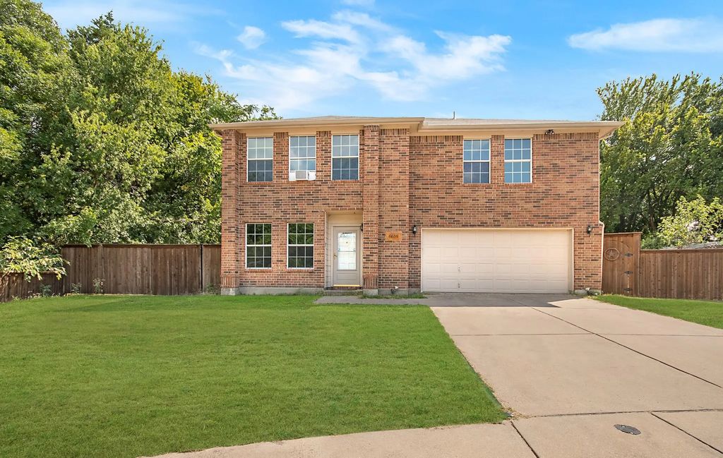 6659 Leaning Oaks Street, Dallas