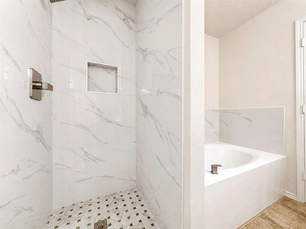 3312 Knoll Trail, Balch Springs
