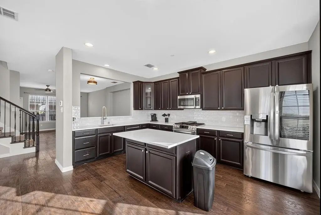7880 Oxer Drive, Irving
