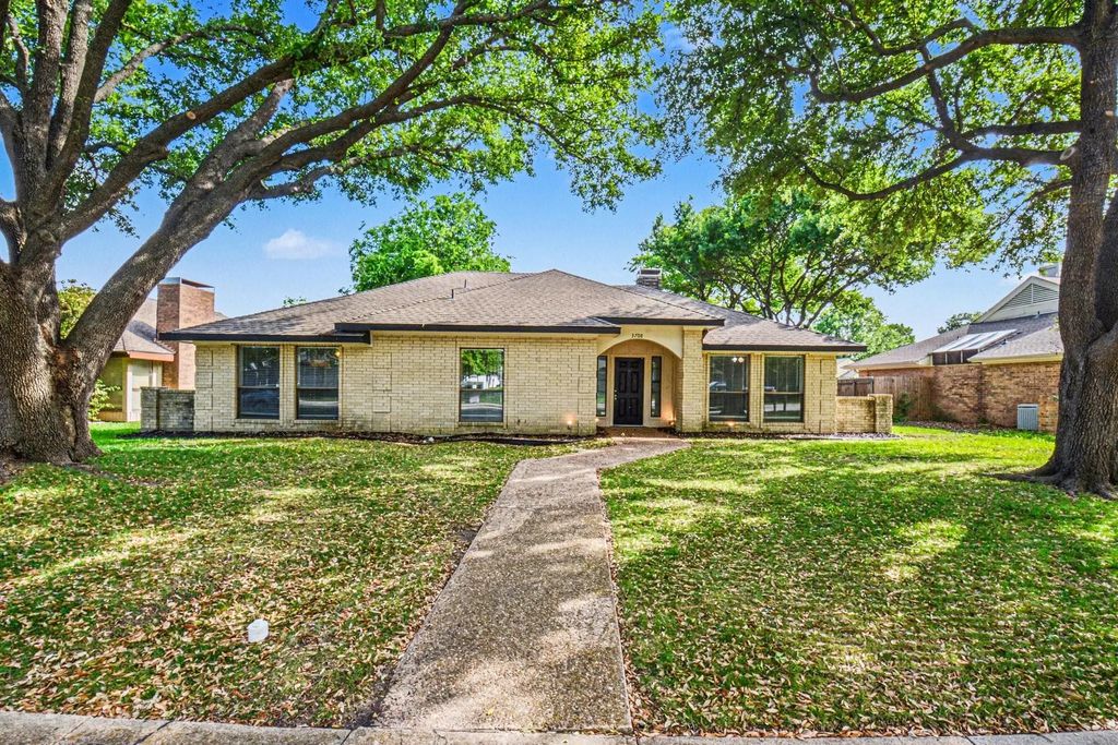3708 Trilogy Drive, Plano