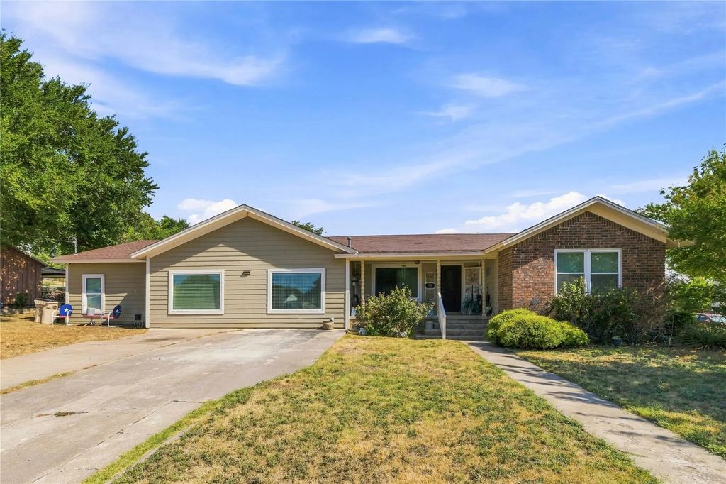 901 W Wrights Avenue, Comanche