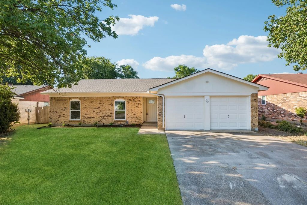 453 Edwards Drive, Saginaw