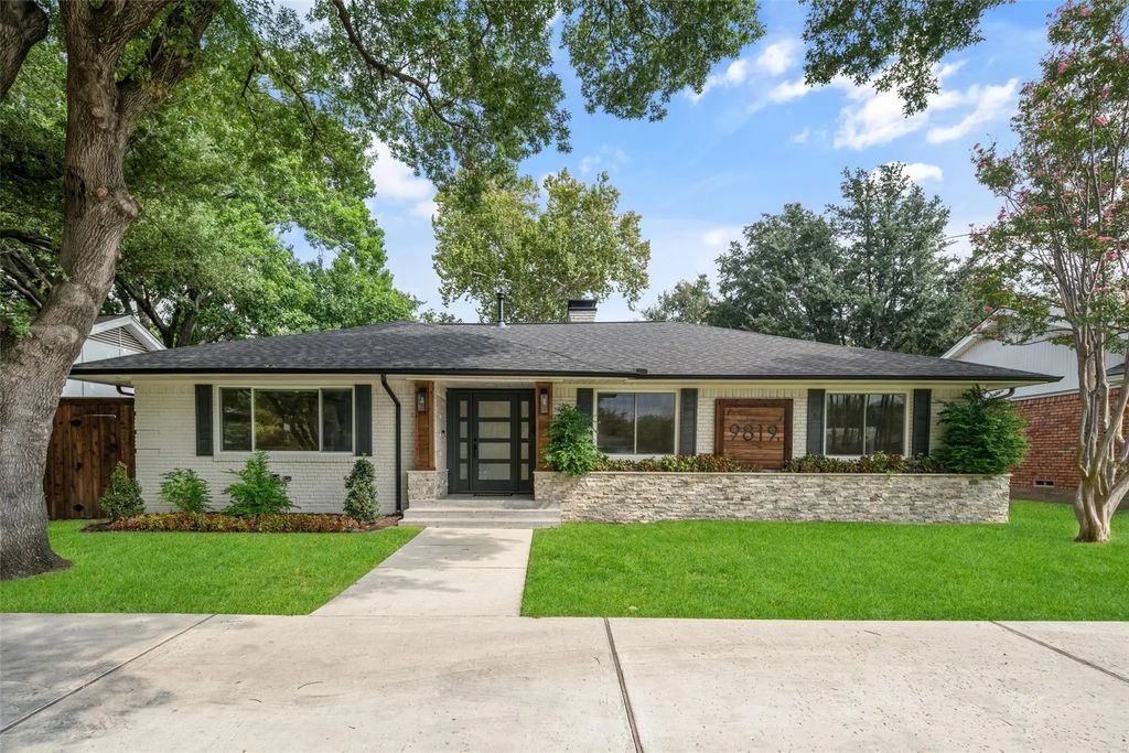 9819 Fitzroy Drive, Dallas