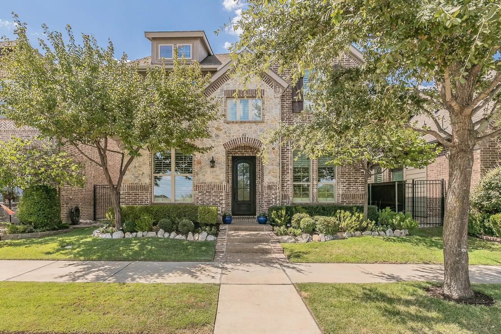 1205 Ivy Charm Way, Arlington